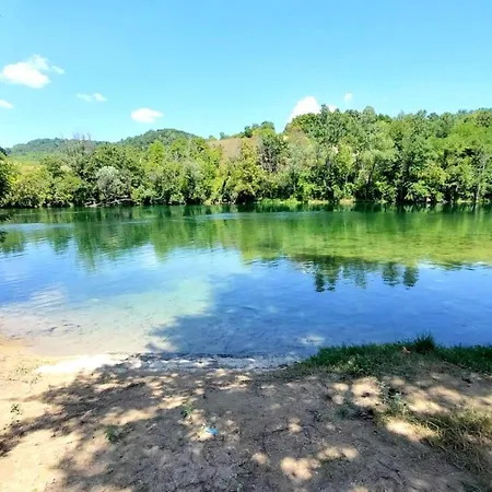 Stan Na Dan Novi Grad * Bosanski Novi